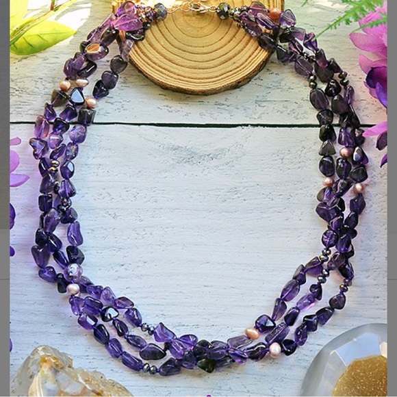 Cultured Pearl & Amethyst Statement Necklace - Picture 3 of 3